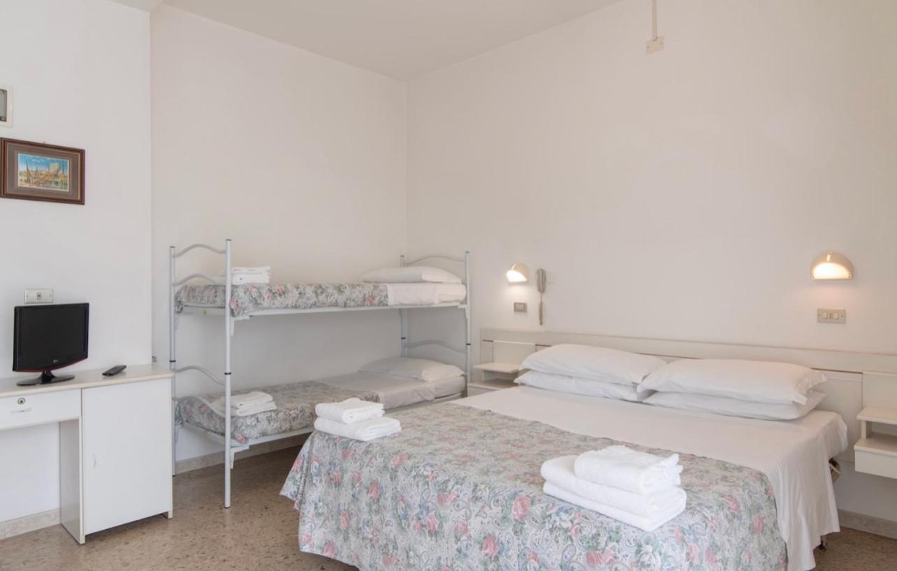 Hotel Miro Cattolica
